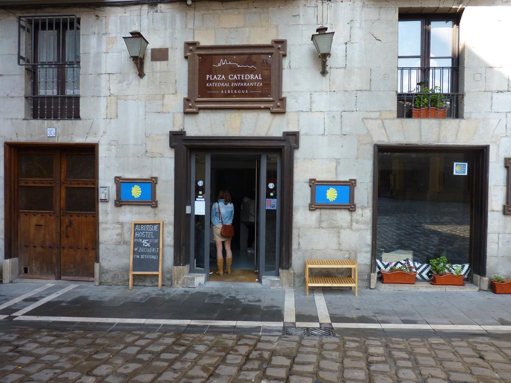 Albergue Plaza Catedral Pamplona Exterior foto